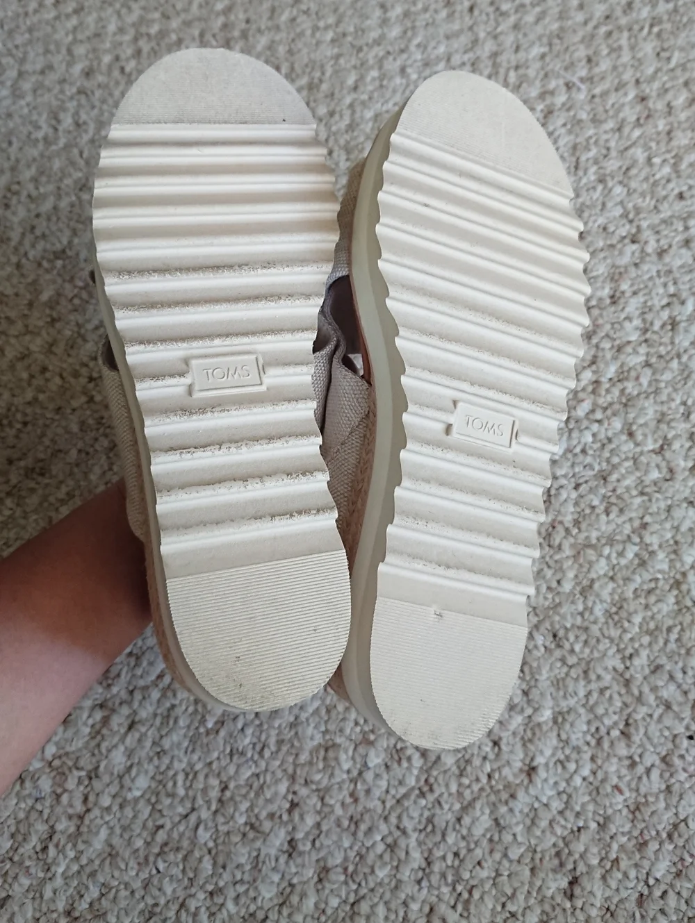 Toms Diana Crossover Cream Slingback Wedge Sandals size 8.5